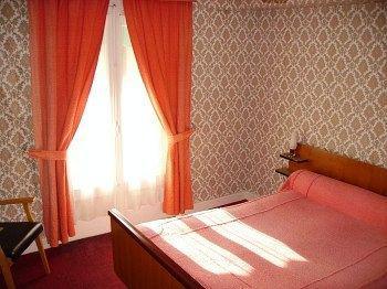 Latronquière Hotel Restaurant Du Tourisme מראה חיצוני תמונה